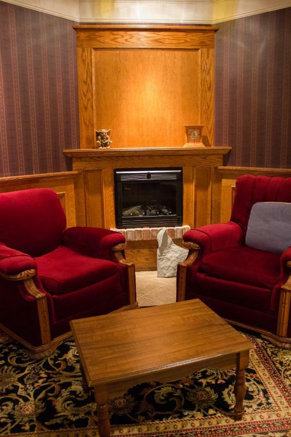 Genelle House B&B Guest House Ngoại thất bức ảnh